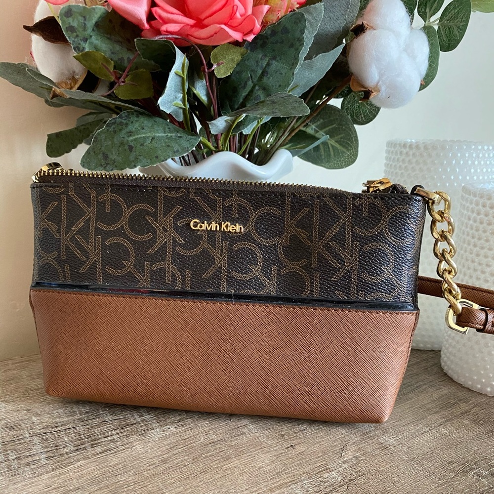 Calvin Klein Crossbody Purse